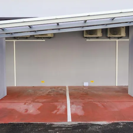 1st Choice - Metković