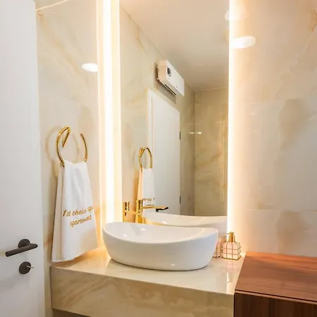 Apartamento 1st Choice - *