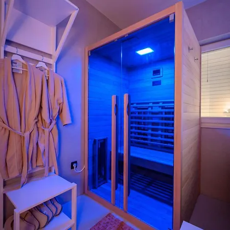 1st Choice - Apartamento *