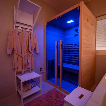 1st Choice - * Metković