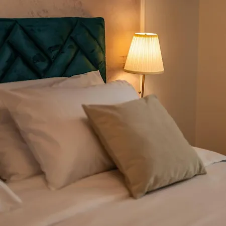 1st Choice - * Metković