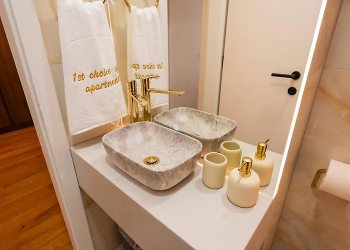 Apartment 1st Choice -