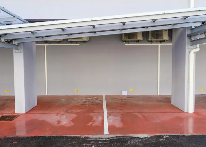 1st Choice - Metković