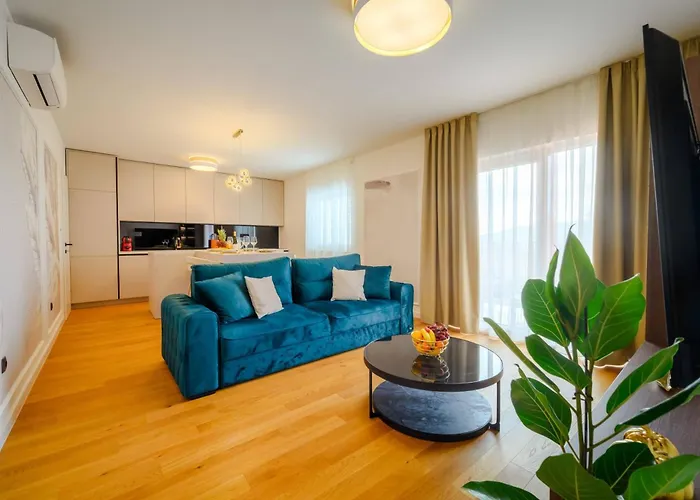 1st Choice - Metković